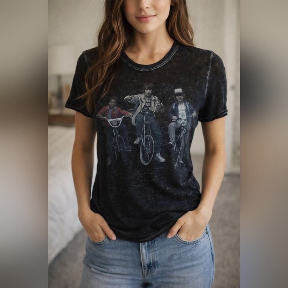 Stranger Things Black Burnout Graphic Tee Shirt Size Small